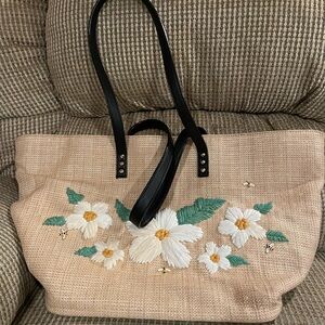 Betsey Johnson flower bee tote purse